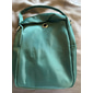 sac à bandoulière en nylon noir pour femme avec accessoires argentés et bandoulière réglable - petit sac à bandoulière léger et pratique pour les voyages et l'utilisation quotidienne