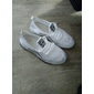 chaussures de course respirantes blanches pour hommes – baskets de sport légères avec tige en tricot et semelle coussinée pour le sport et les vêtements décontractés