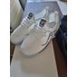 chaussures de course respirantes blanches pour hommes – baskets de sport légères avec tige en tricot et semelle coussinée pour le sport et les vêtements décontractés