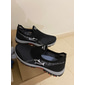 chaussures de sport à enfiler en maille respirante pour hommes - baskets de course légères et confortables pour les activités de plein air