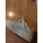 weiße Damen Plateau-Schnürsneaker mit dicker Sohle - trendige Freizeitschuhe für Streetwear und Alltagsstyle