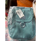 sac à bandoulière en nylon noir pour femme avec accessoires argentés et bandoulière réglable - petit sac à bandoulière léger et pratique pour les voyages et l'utilisation quotidienne