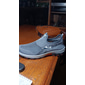 chaussures de sport à enfiler en maille respirante pour hommes - baskets de course légères et confortables pour les activités de plein air