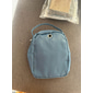 sac à bandoulière en nylon noir pour femme avec accessoires argentés et bandoulière réglable - petit sac à bandoulière léger et pratique pour les voyages et l'utilisation quotidienne