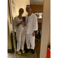 Per uomo 2 pezzi Completo di camicia Set estivo Set abbinati Maglietta informale Nero Bianco Grigio Azzurro Manica corta Liscio Colletto Mao Da mare Giornaliero Tasca frontale Abbigliamento Cotone