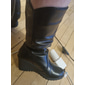 Bottes compensées mi-mollet noires pour femmes, en similicuir souple avec fermeture éclair latérale, élégantes et confortables pour un usage quotidien décontracté