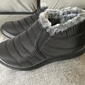 Botas de inverno impermeáveis para homens e mulheres - calçados quentes com forro de pele para atividades ao ar livre