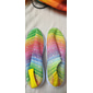 Damen-Sneaker zum Hineinschlüpfen in Regenbogenfarben – farbenfrohe Sportschuhe aus Strick mit Strassverzierungen für die Freizeit und zum Spazierengehen