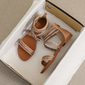 sandales plates de plage bohème à brides tressées pour femmes en beige | chaussures de confort d'été élégantes
