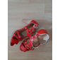 sandales à talons hauts à lanières marron pour femmes avec des accents d'anneaux dorés - élégantes et confortables pour les fêtes d'été et les tenues décontractées