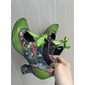 damskie zielone skórzane buty typu Mary Jane na obcasie z kwiatowym nadrukiem, wstążkami i w stylu retro - idealne na imprezy w stylu vintage i na co dzień jako elegancka ozdoba