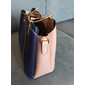 marineblaue und rosa Handtasche für Damen mit Herzquastenanhänger – elegante Umhängetasche und Tragetasche aus Kunstleder für den täglichen Gebrauch