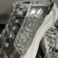 Glitzer- und Metallic-Sneaker für Damen in Silber – trendige Schnürschuhe für Partys und Freizeit
