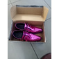 Zapatos de vestir con hebilla rosa metalizada para hombre: mocasines de moda con detalles de diamantes de imitación para fiestas y escenarios