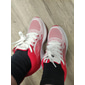 Zapatillas deportivas rojas versátiles para mujer con suela con cámara de aire para el gimnasio o salidas informales
