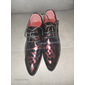 chaussures habillées oxford en cuir verni pour hommes - rouges et noires, idéales pour les événements formels et les fêtes