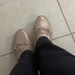 Damen Mandelförmige Kunstleder Slipper mit Schleife und strukturiertem Design - Bequeme Mokassins für lässige und alltägliche Trageanlässe