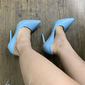 Ljusblå lackklackar för kvinnor – stilettpumps med spetsiga tår, eleganta slip-on festskor för kontor, bröllop och formella evenemang