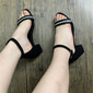 sandálias femininas pretas de salto bloco – sapatos sociais abertos com tiras no tornozelo e strass para casamentos, festas e eventos noturnos