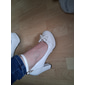 Escarpins blancs à plateforme et nœud – chaussures à bride cheville épaisse pour les mariages élégants