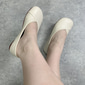 Ballerines beiges à bout large et semelle souple pour femme – chaussures confortables pieds nus pour la marche quotidienne
