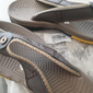 brune utendørs flipflops for menn med slitesterk såle – komfortable og lette sandaler for fotturer, strand og fritidsklær