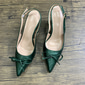 حذاء نسائي بكعب عالٍ مفتوح من الخلف باللون الأخضر من الخمسينيات مع تفاصيل فيونكة - حذاء بكعب متوسط ومقدمة مدببة للمكتب وحفلات الزفاف والحفلات الأنيقة