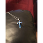 bijoux de mode pour hommes : collier croix bleu et noir avec chaîne cubaine - élégant et durable