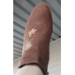 Botas femininas vermelhas de cano curto – botinhas de salto baixo com zíper bordado e camurça sintética para o Natal, festas e estilo casual